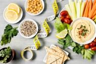 Personalized support from health coaches is available. (Image via Freepik)